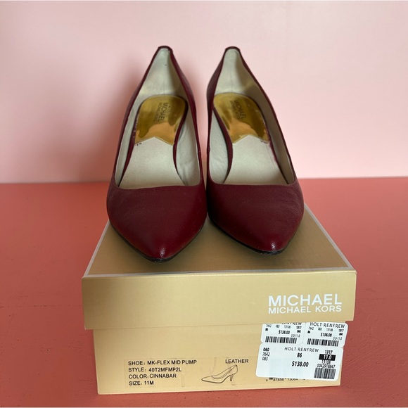 Michael Kors size 11 burgundy pump - Picture 1 of 3
